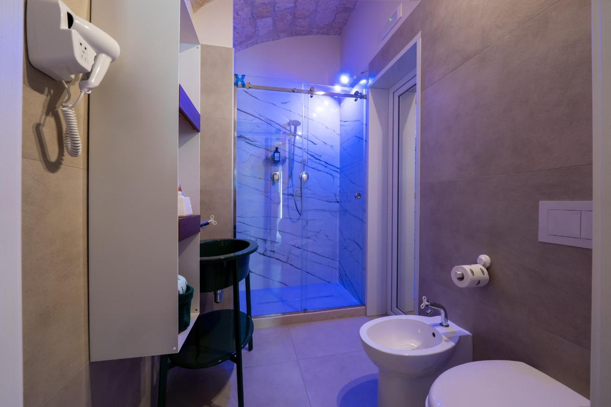 Vischi Apartment Trani By Le Marinelle Loc Turistica Екстер'єр фото