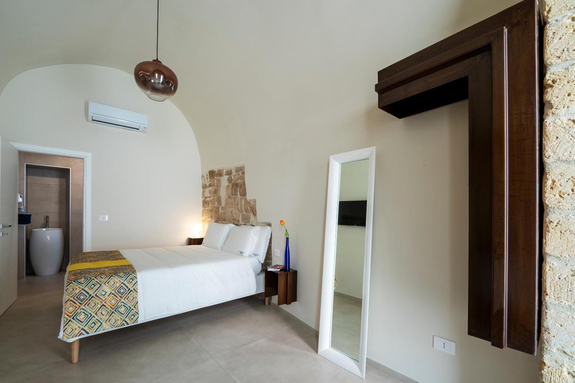 Vischi Apartment Trani By Le Marinelle Loc Turistica Екстер'єр фото